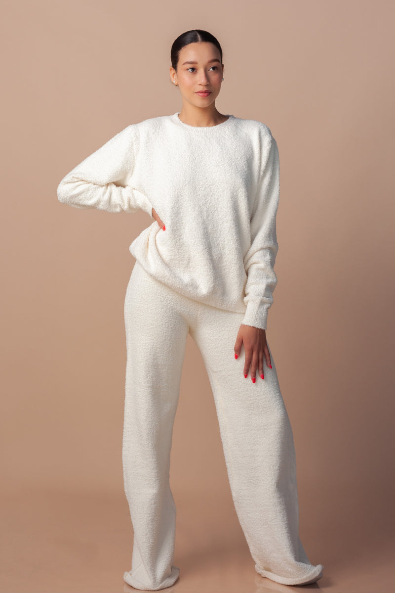 COZ'E CREWNECK - UNISEX [IVORY]