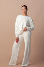 COZ'E CREWNECK - UNISEX [IVORY]