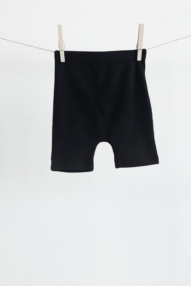 IVY ALLIE BIKER SHORTS [BLACK]