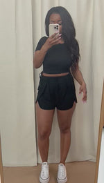 EBONY TOP [BLACK]