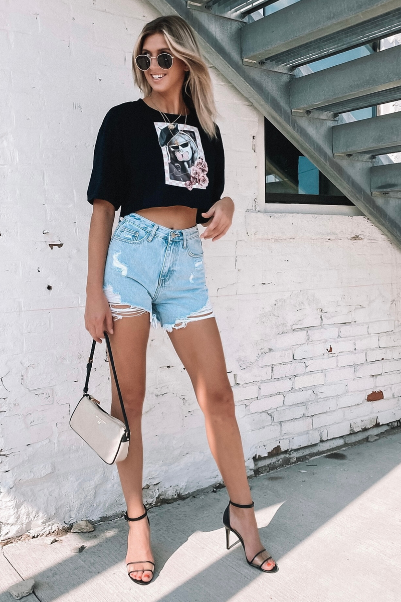 BUTTERFLY TEE