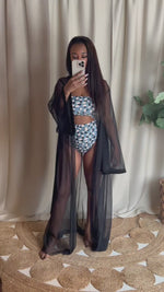HELENA COVERUP