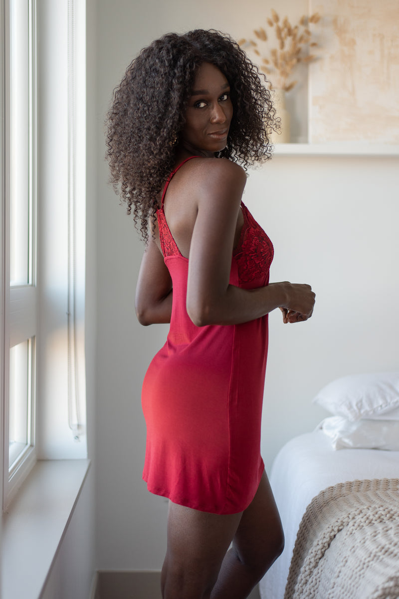 IMANI SLIP DRESS [RED]