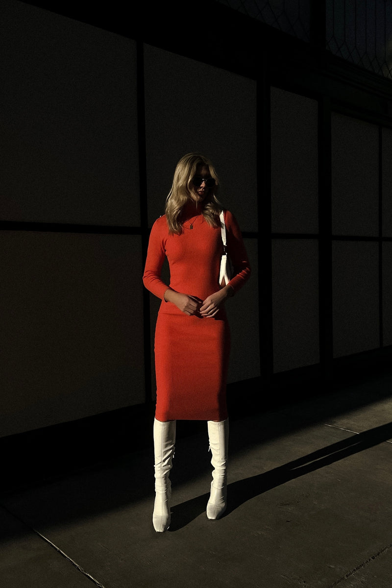 ANZHELA DRESS [CORAL]