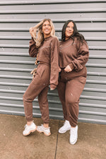 BYE CROPPED SWEATSHIRT [BROWN]