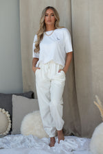 KAI JOGGERS [WHITE]