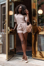 ANGELICA SHORTS SET [BROWN]