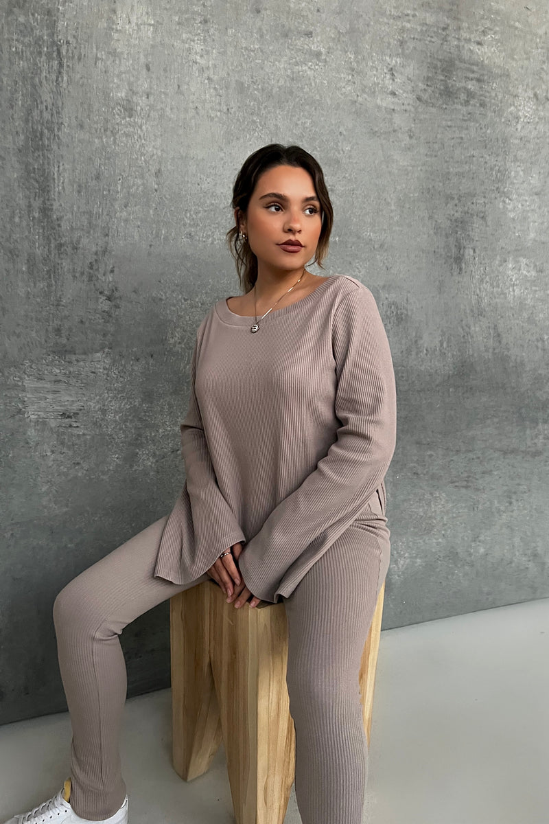LIZZY TOP [TAUPE]