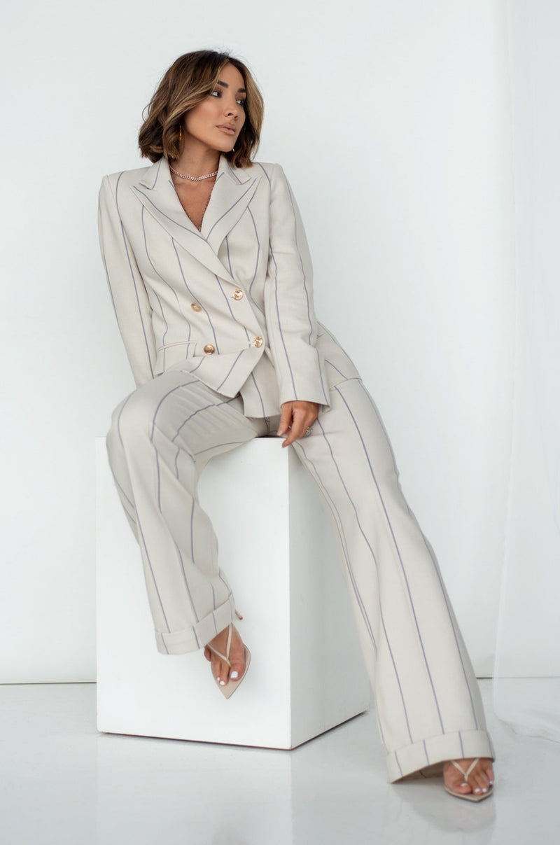 ELLERIE SUIT