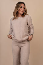 COZ'E CREWNECK - UNISEX [OATMEAL]