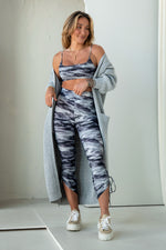 KENZIE LEGGINGS [GRAY TIE DYE]