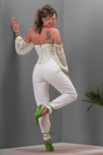ARLEEN MOM JEANS [WHITE]