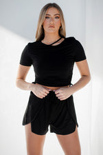 EBONY TOP [BLACK]