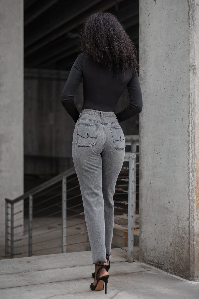 DANA JEANS