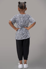 IVY ANDA TEE