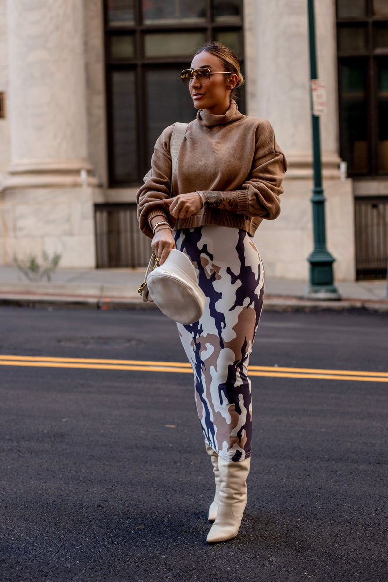 ERIN SWEATER [BROWN]
