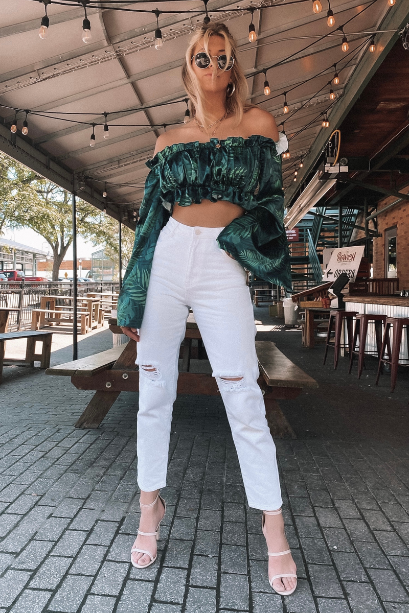 ARLEEN MOM JEANS [WHITE]